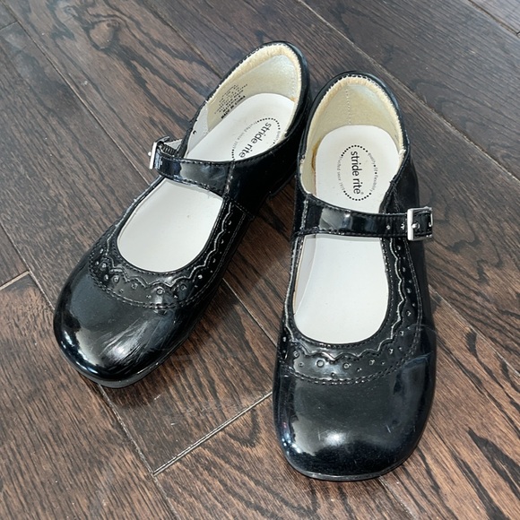 Stride Rite Patent Black Mary Jane’s Size 12 - Picture 6 of 6
